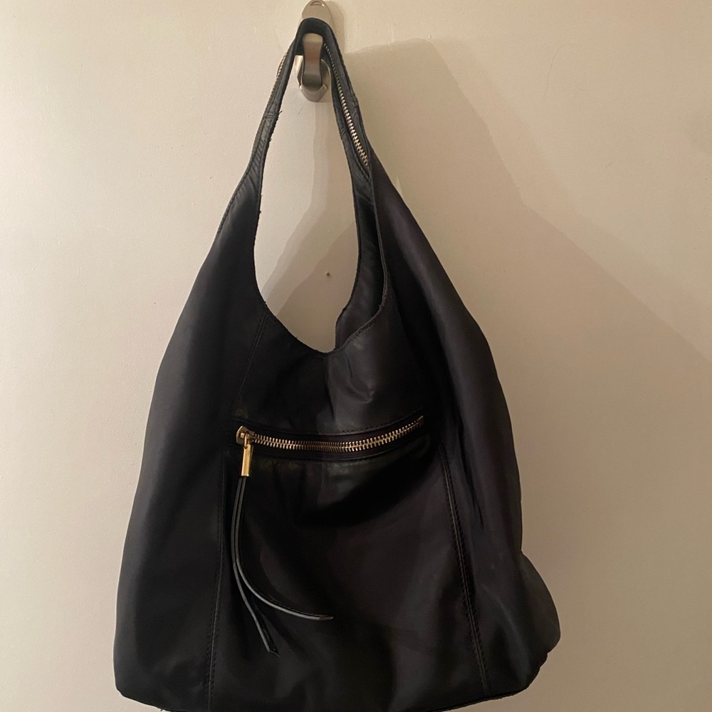 Vince Camuto Sleek Black Hobo Bag - Picture 2 of 13
